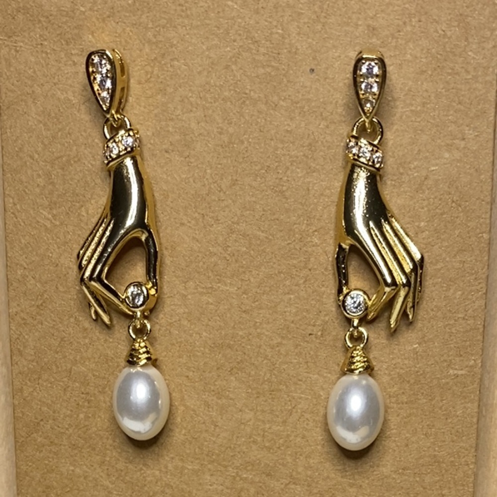 NEW Dainty Goldtone Hand Dangle Earrings